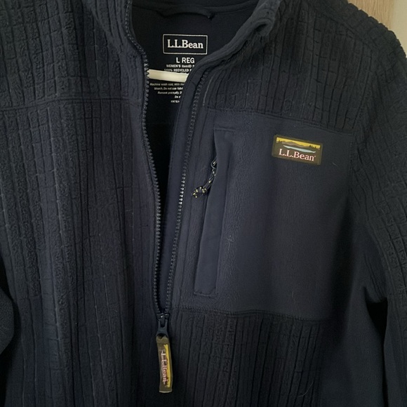 LLBean Half Zip Fleece - Picture 2 of 3